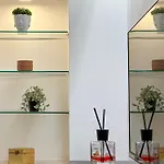 شقة Leopardi Historic Center