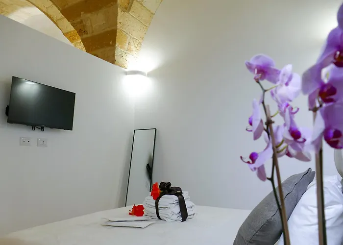 Leopardi Historic Center Appartement